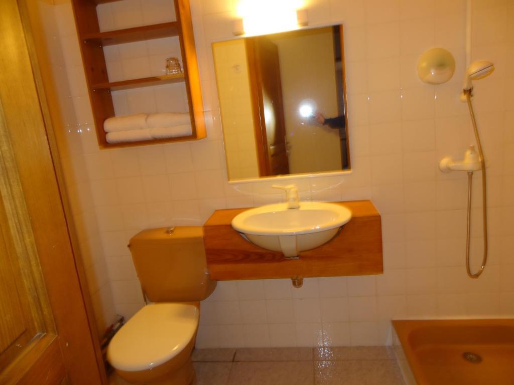 Hotel Le Sainte Helene Стая снимка
